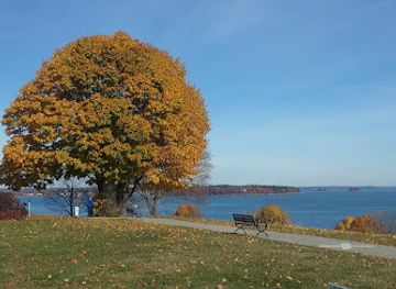 maine/portland/east-end/attraction/fort-allen-park
