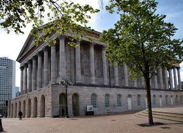 united-kingdom/birmingham/attraction/birmingham-town-hall