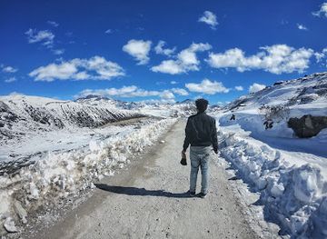 india/tawang/attraction/lungroo-grazing-ground