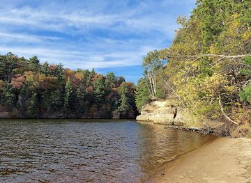 wisconsin/wisconsin-dells/attraction/chapel-gorge-trail