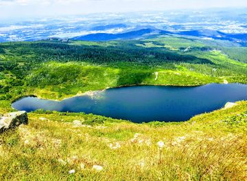 poland/karkonosze-mountains/attraction/basin-of-the-big-pond