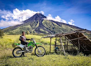 philippines/mt-mayon/attraction/green-forest-trail-mayon-volcano