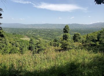 haiti/pic-la-selle/attraction/centre-culturel-et-touristique-de-saut-d-eau