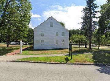 rhode-island/blackstone-valley/attraction/daggett-house