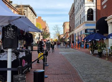 massachusetts/salem/attraction/salem-historical-witch-ghost-tours