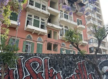 lebanon/beirut/attraction/bl-nesbe-la-bukra-shou