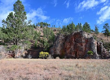 south-dakota/custer/attraction/lookout-point-trail