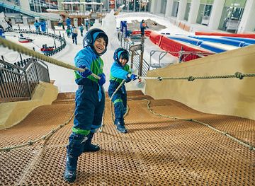 qatar/umm-salal/attraction/snow-dunes-theme-park