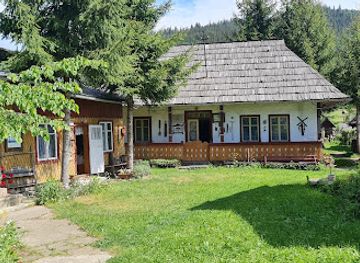 romania/bucovina/attraction/muzeul-etnografic-ioan-gramada