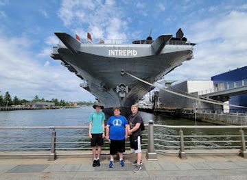 Intrepid Museum