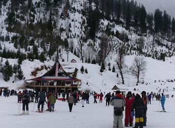 india/manali/solang-valley/attraction/ski-point