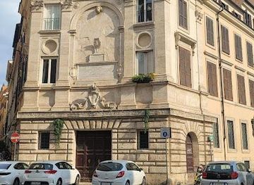 vatican-city/sistine-chapel/attraction/palazzo-del-banco-di-santo-spirito