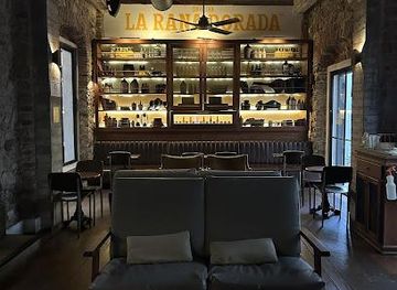 panama/panama-city/attraction/la-rana-dorada-casco