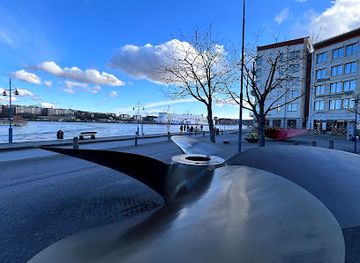 sweden/gothenburg-archipelago/attraction/propellern-pa-eriksberg