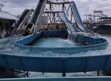 united-kingdom/skegness/attraction/skegness-pier