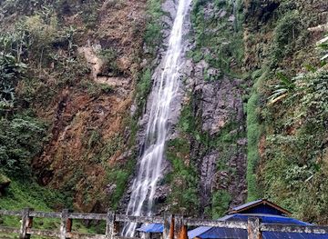 india/arunachal-pradesh/attraction/siko-dido-waterfalls