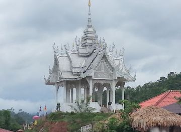 thailand/nan/attraction/path-to-the-forest
