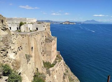 italy/amalfi/attraction/palazzo-d-avalos