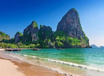 thailand/krabi/attraction/east-railay-bay-beach