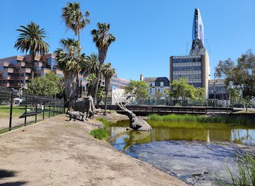 california/hollywood/attraction/la-brea-tar-pits-and-museum