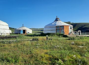 mongolia/zavkhan-river-valley/attraction/tsenkher-hot-springs