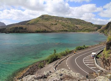 mauritius/chamarel-coloured-earth/attraction/captain-matthew-flinders-monument