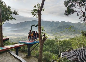 indonesia/borobudur/attraction/puncak-view-sunrise