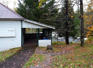 wisconsin/northern-highland/attraction/upson-falls-campground