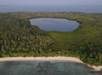 maldives/shaviyani-atoll/attraction/maakandoodhoo-kulhi