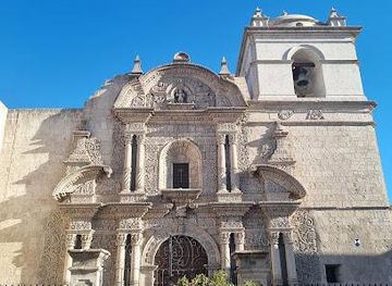 peru/arequipa/attraction/church-of-the-company