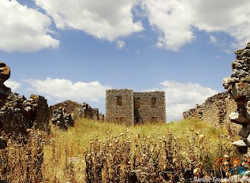 greece/euboea/attraction/farmhouse