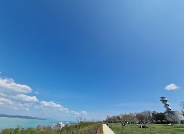 hungary/lake-balaton/attraction/balatonfoldvar-fotopont