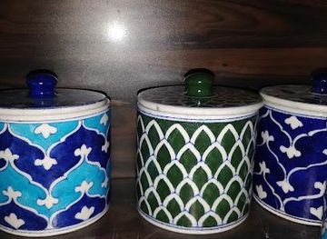 india/jaipur/attraction/kripal-kumbh-blue-pottery