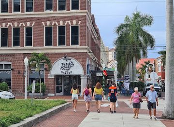 florida/fort-myers/attraction/river-district