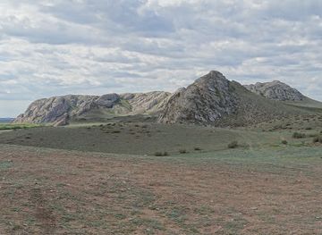 kazakhstan/semirechye-seven-rivers/attraction/toktamys-batyr-observation-deck