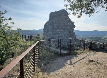 france/ardèche-gorges/attraction/belvedere-de-vallon-pont-d-arc
