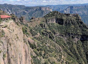 mexico/tarahumara-sierra/attraction/mirador-cerro-del-gallego-canon-de-urique