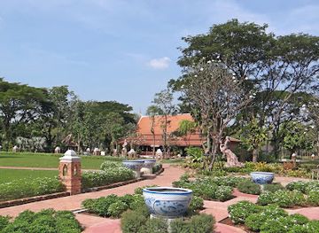 thailand/samut-prakan/attraction/pavilion-of-brahma-vihara-118