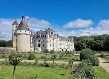 france/centre-val-de-loire/attraction/catherine-de-medicis-garden