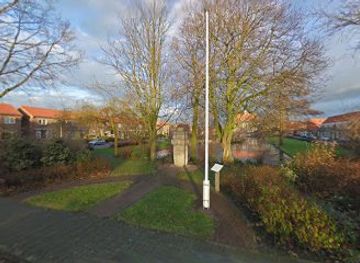 netherlands/delfland/attraction/oorlogsmonument-schipluiden