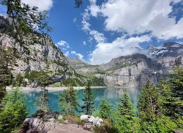 switzerland/murren/attraction/bergweg-zum-oeschinensee