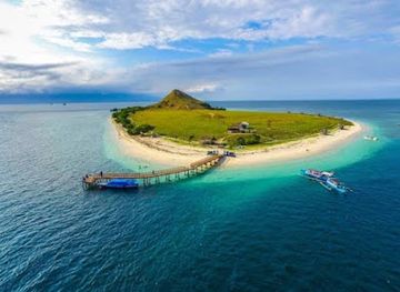 indonesia/east-nusa-tenggara/attraction/pulau-kenawa