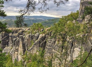 germany/saxon-switzerland-national-park/attraction/twin-s-steps