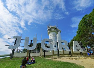 malaysia/klang-valley/attraction/bukit-jugra-paragliding-park