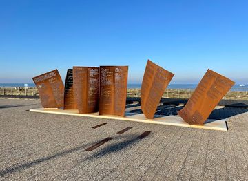 netherlands/bollenstreek/attraction/monument-for-the-drowned-fisherman
