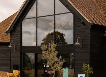 united-kingdom/london/attraction/kinsbrook-vineyard-restaurant-deli-shop