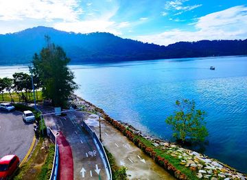 malaysia/penang-island/attraction/jambatan-harapan