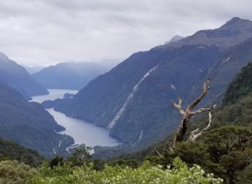 new-zealand/fiordland-national-park/attraction/doubtful-sound-view-point
