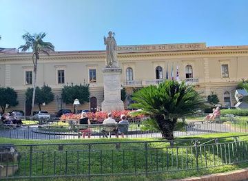 italy/sorrento/attraction/piazza-sant-antonino