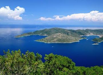 greece/kefalonia/attraction/
